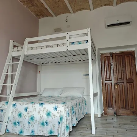 Domus Dell' Acquedotto דירה *